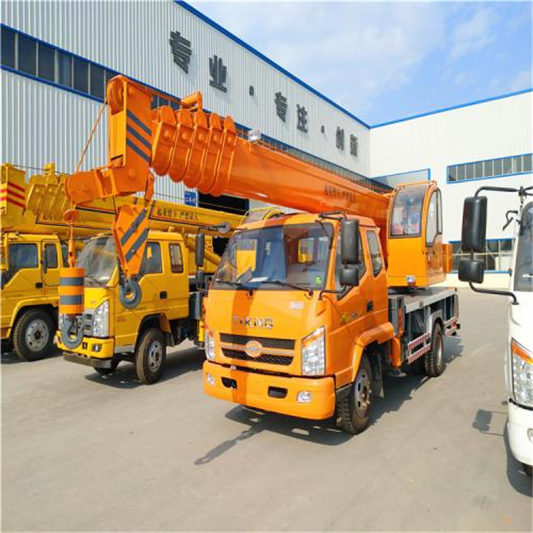 资溪吊门窗的小型吊车怎么收费